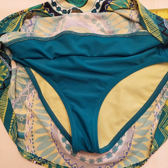 Prana swim bikini bottom skirt teal boho abstract print. Size XS - Picture 13 of 13